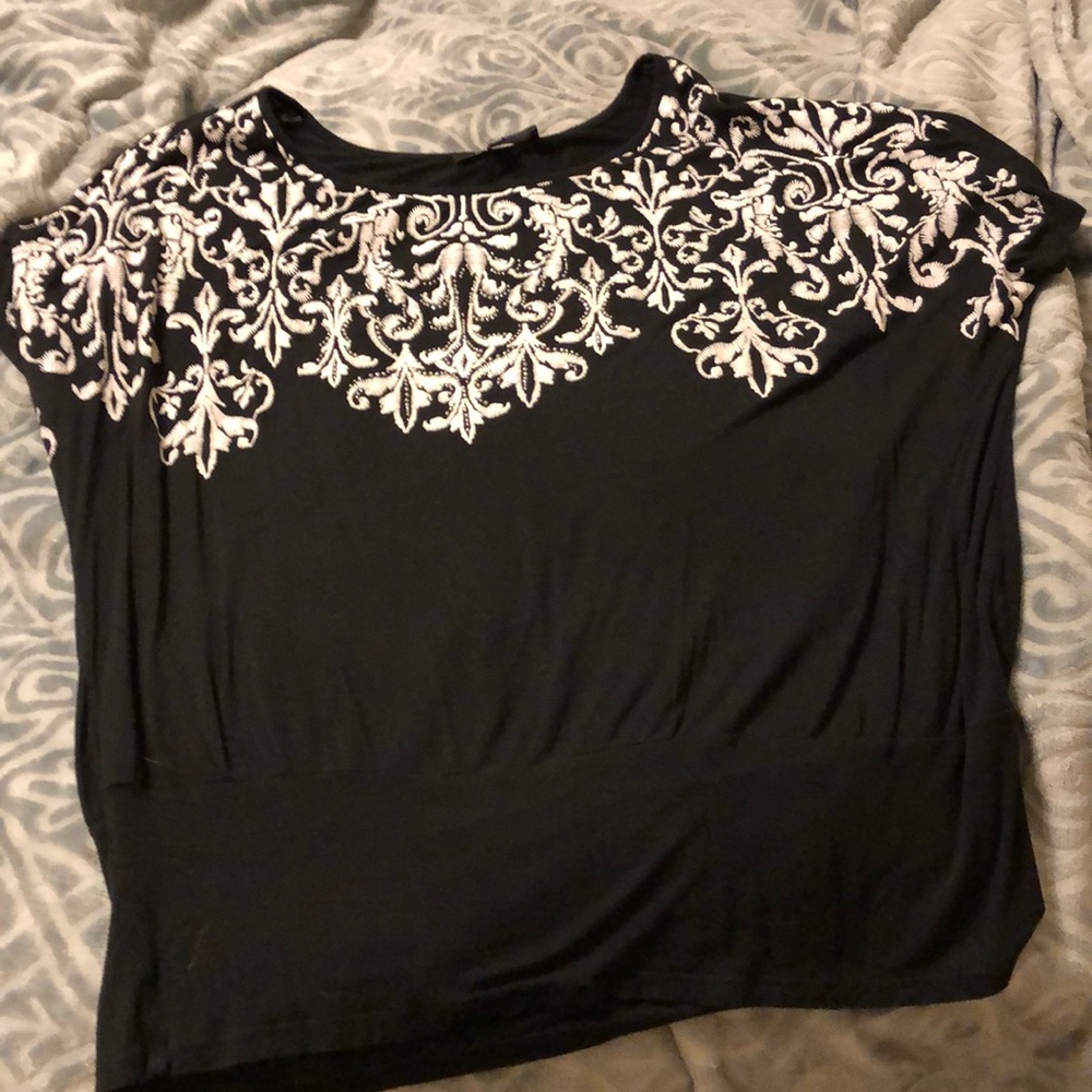B.L.E.U. Brand size 1X shirt